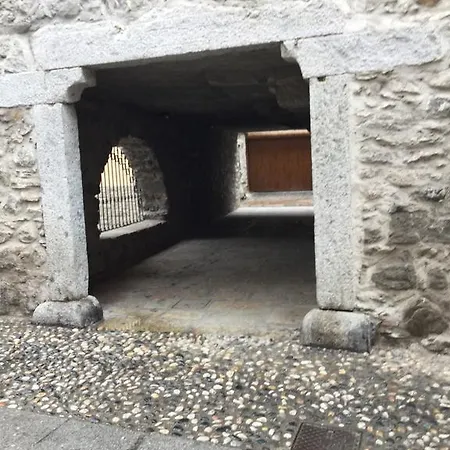 公寓 艾都阁楼公寓 *